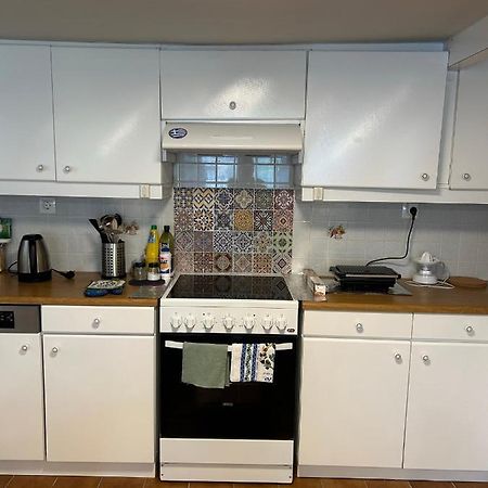 Agapis Residence Kalivia Thorikou Bagian luar foto